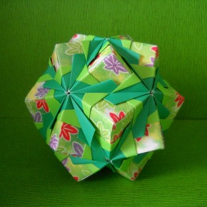 Kusudamas en folies ! Kusudamas en folies !